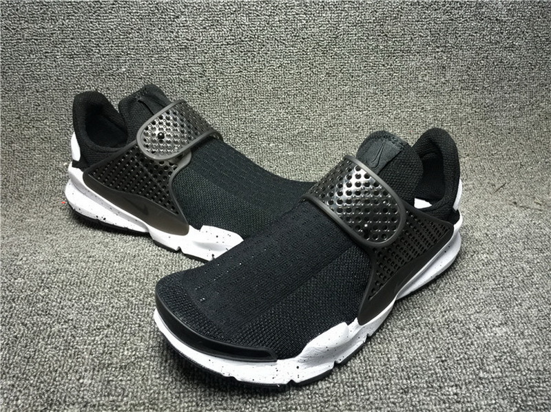 Super Max Perfect Nike Sock Dart  Shoes (98%Authentic)--005